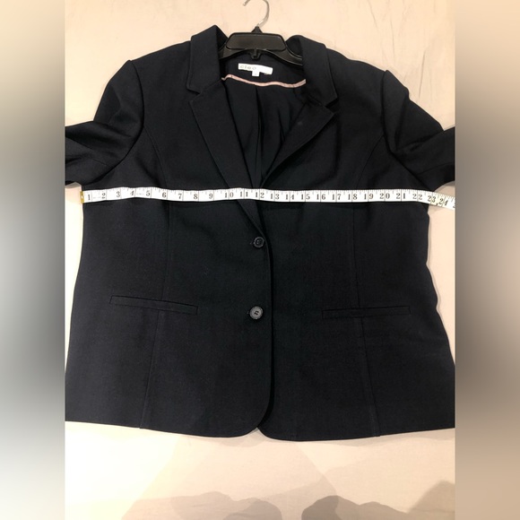 CLEO  | NAVY BLUE BLAZER, FULLY LINED, FRONT BUTTON CLOSURE: US 18 - Picture 5 of 15